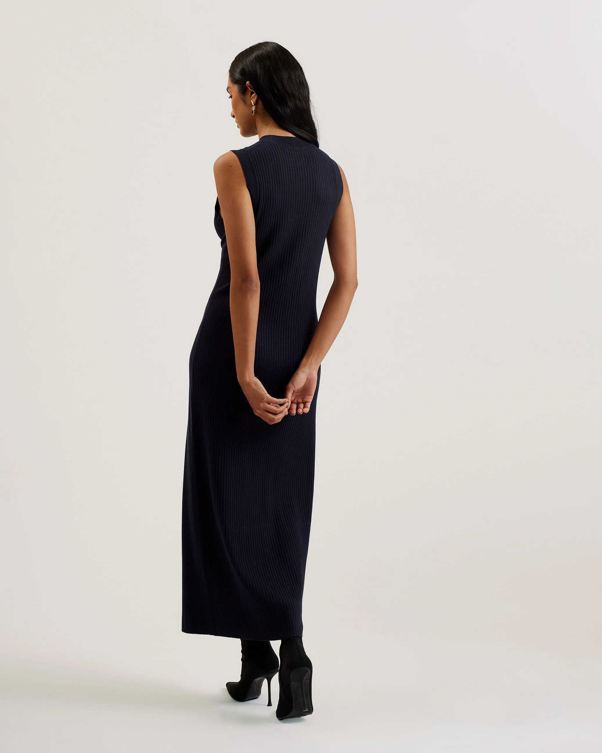 Sandiii Ribbed Crew Neck Knitted Column Maxi Dress Navy